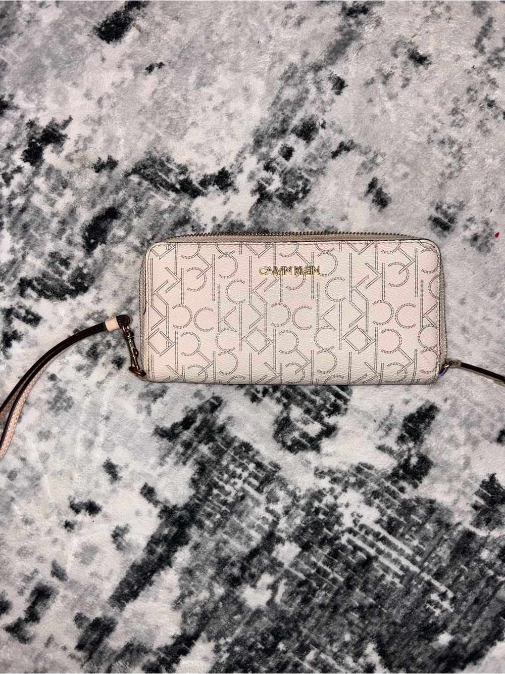 Calvin Klein Cream Logo Zip Wallet with Detachable Strap